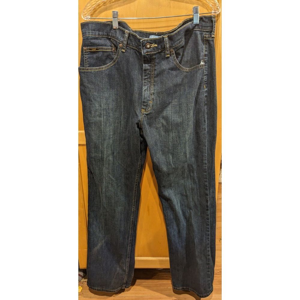 Lee Jeans Men's Premium Select Classic Straight Fit 38x33